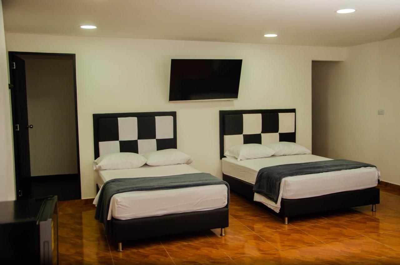 Casa Hotel Los Arboles Bello Eksteriør billede