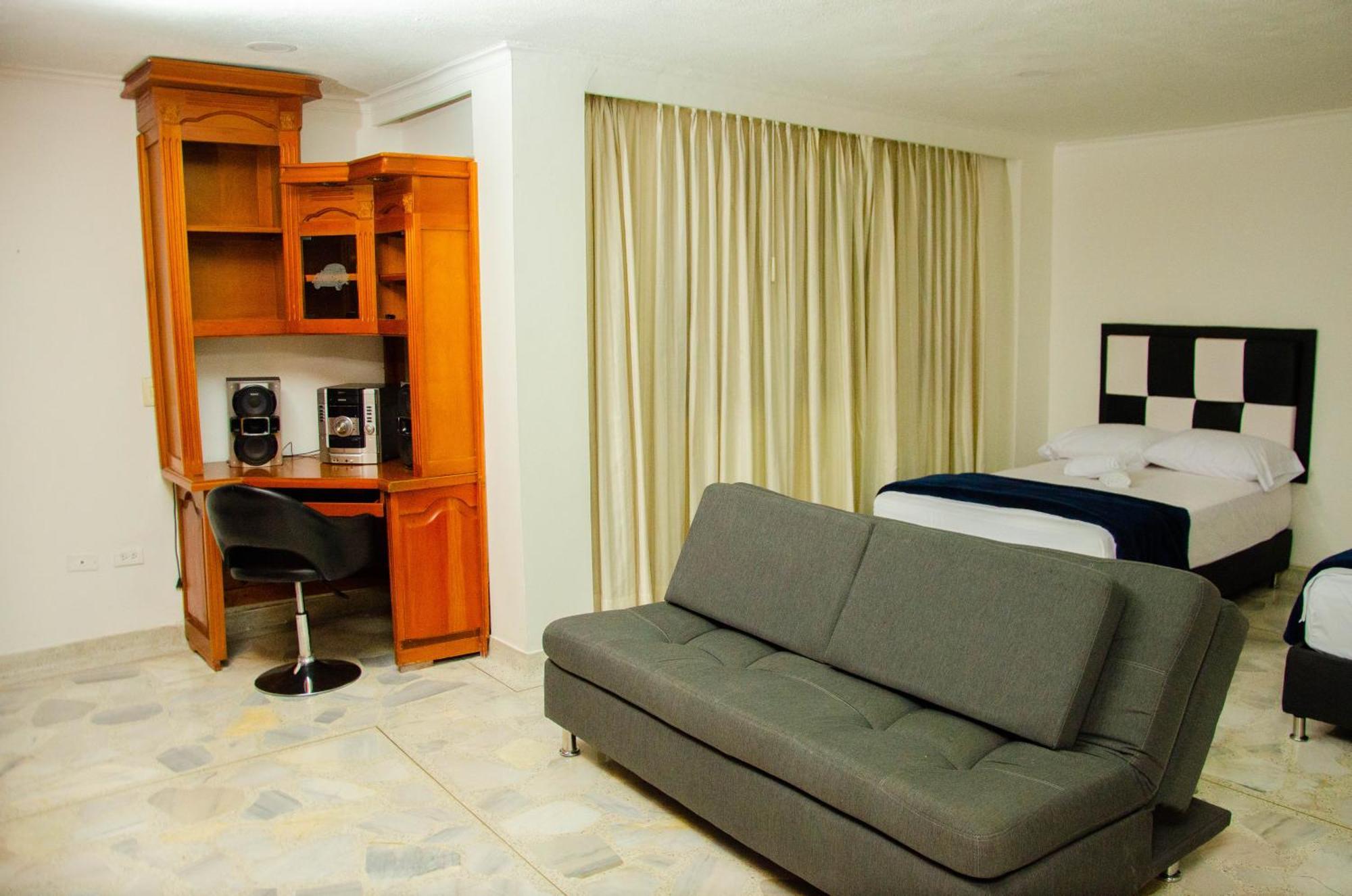 Casa Hotel Los Arboles Bello Eksteriør billede